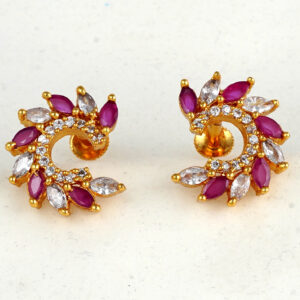 Aamis- Erica stylish gold plated ear ornaments Esws0035