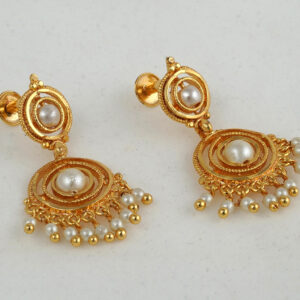 Aamis soorya gold plated ear drop decorated with pearl Edwp0026D